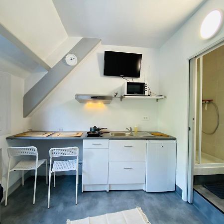 Studio Proche Commodite Et Gare . Centre Ville Кан Екстериор снимка